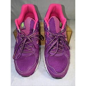 New Balance Womens 495 V2 WE495SP2 Size 8 Purple /neon Pink  Running Shoes